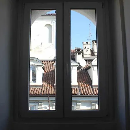 Appartamento Joie De Vivre Garibaldi Torino