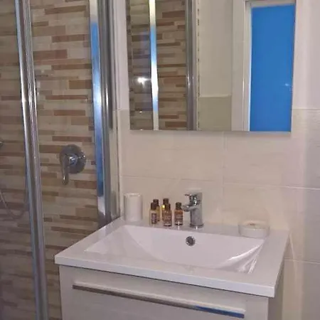 Joie De Vivre Garibaldi 토리노